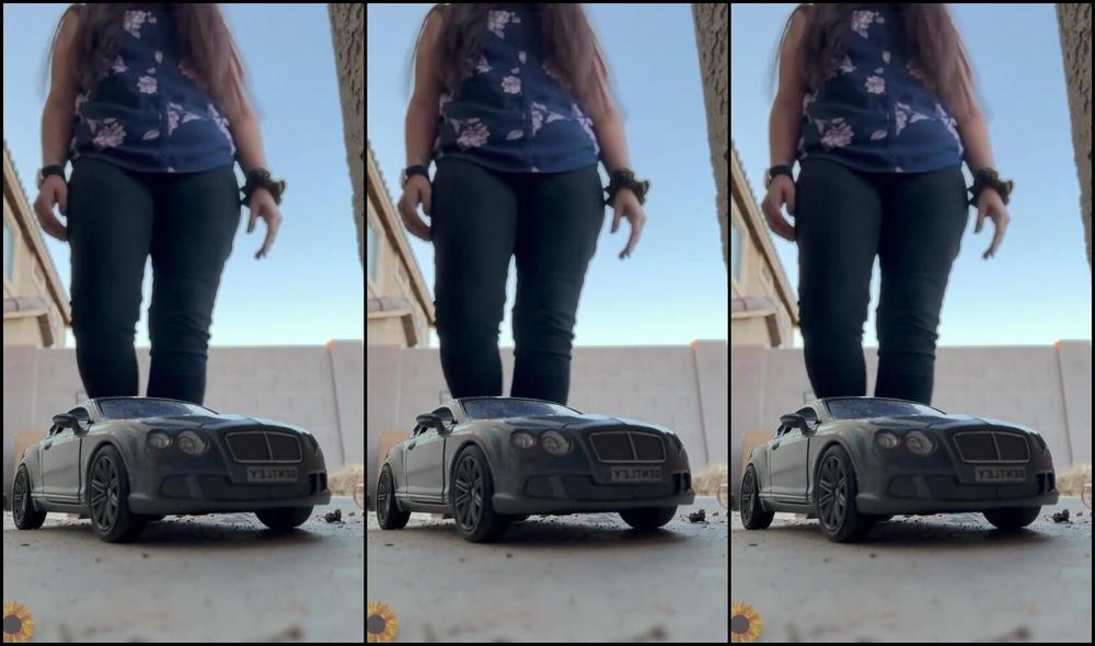 Goddess Elena Nicknamed Solebeauty93 10 02 2025 Onlyfans Video You Don T Stand A Chance Against A Giantess Eli