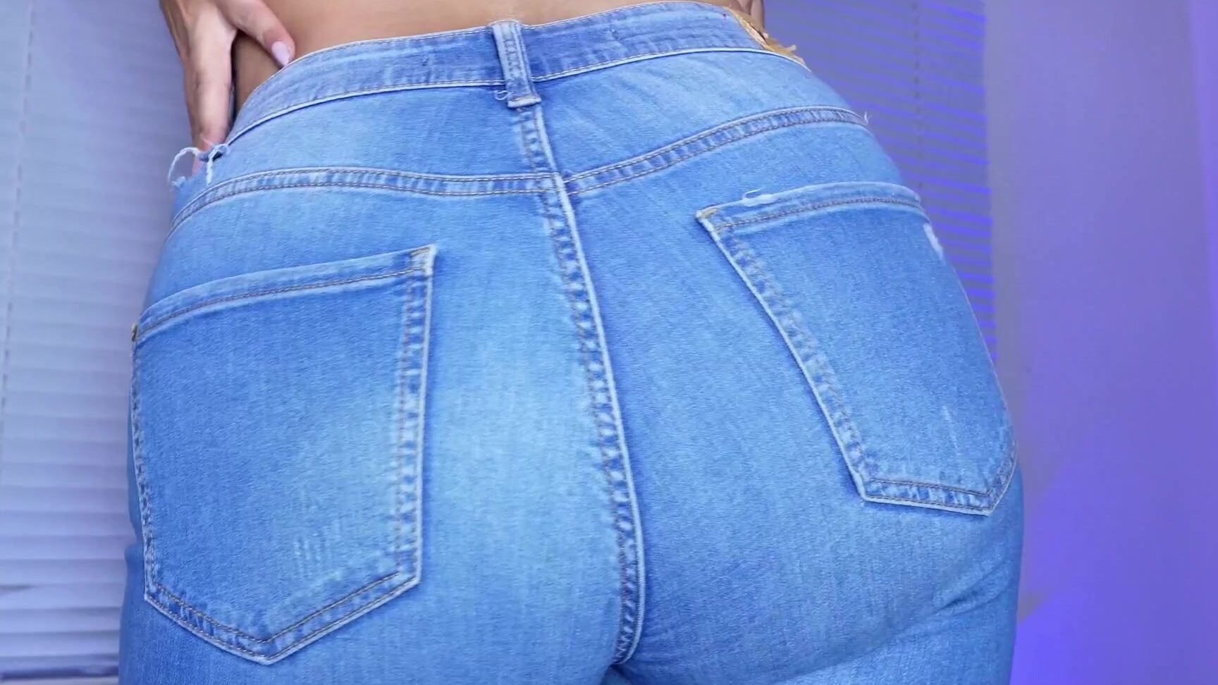 Queen Annellea Aka Annellea 08 16 2025 Onlyfans Video Worship