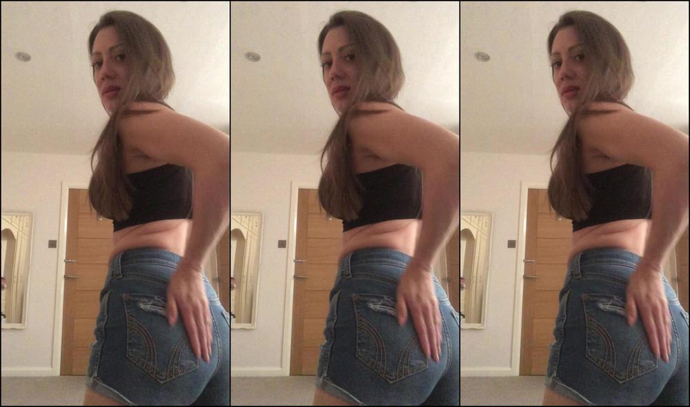 "SuzieLove212" free, jeans fetish, short shorts, striptease, thong fetish FREE Booty shorts strip tease Manyvids