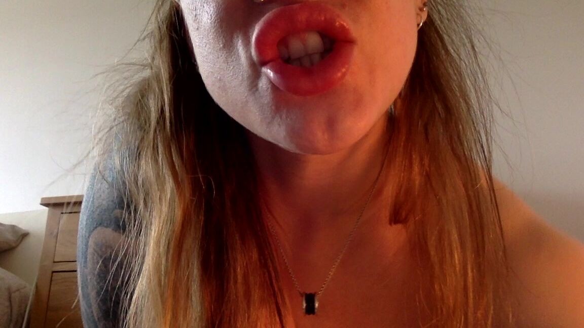 "SuzieLove212" domination, housewives, huge tits, milf, mommy roleplay Do as your Mother Tells You Manyvids