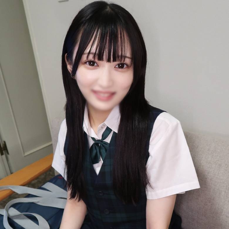 FC2-PPV-4765911 独占販売[期間限定で大放出!20000pt➡2980pt] ＜無修正＞ホテルでリラックス中の黒髪清楚系美人と制服姿で貪り合う。吐息交じりエロいガチ喘ぎ～感度の良過ぎるキツキツまんこガチイキ連発❤濃厚中出し！ Jav Girls 2025-09-19  "FC2-PPV-4765911 - uncensored"