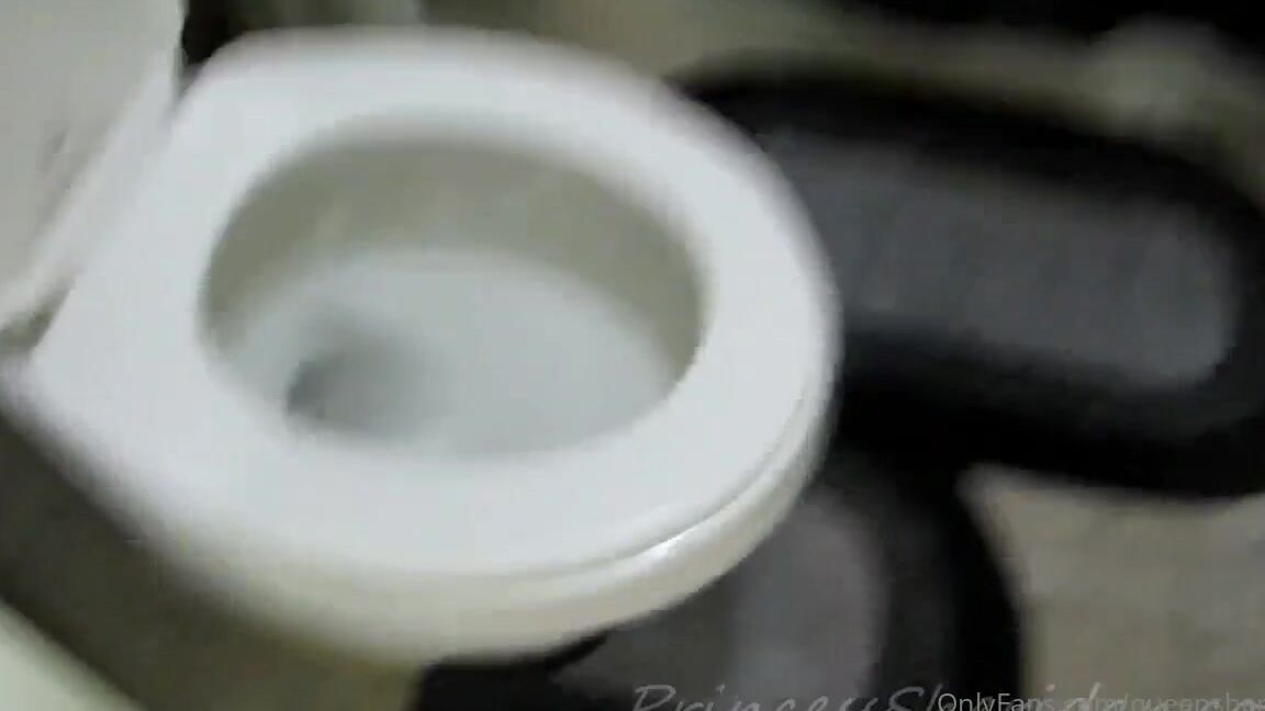 Queensheridan Aka Queensheridan 05 02 2025 Onlyfans Video Classic Clip Would You Like To Be My Lil Puppy I Ll Train You Well