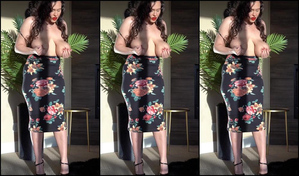 Gia Blaze Nicknamed Giablaze 09 12 2025 Onlyfans Video Modeling My Dress Amp Taking It Off