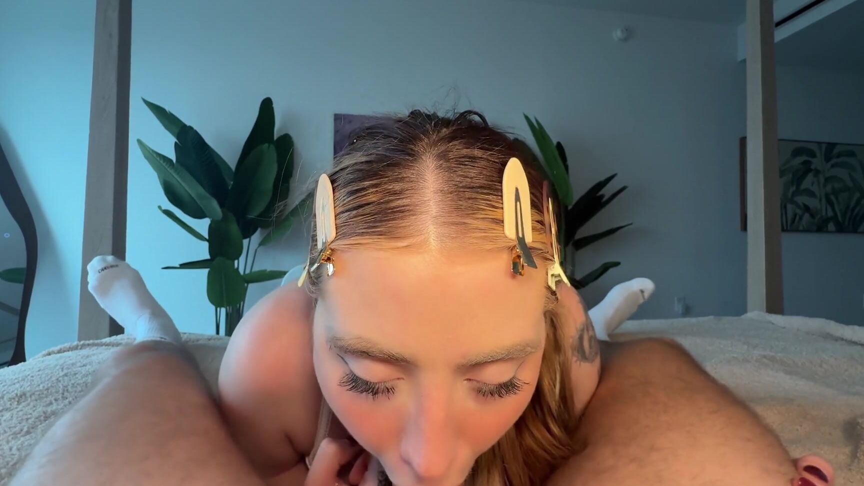 Объятия С Сестрой Моего Лучшего Друга Превращаются В Скрытый Секс Рози Райдер