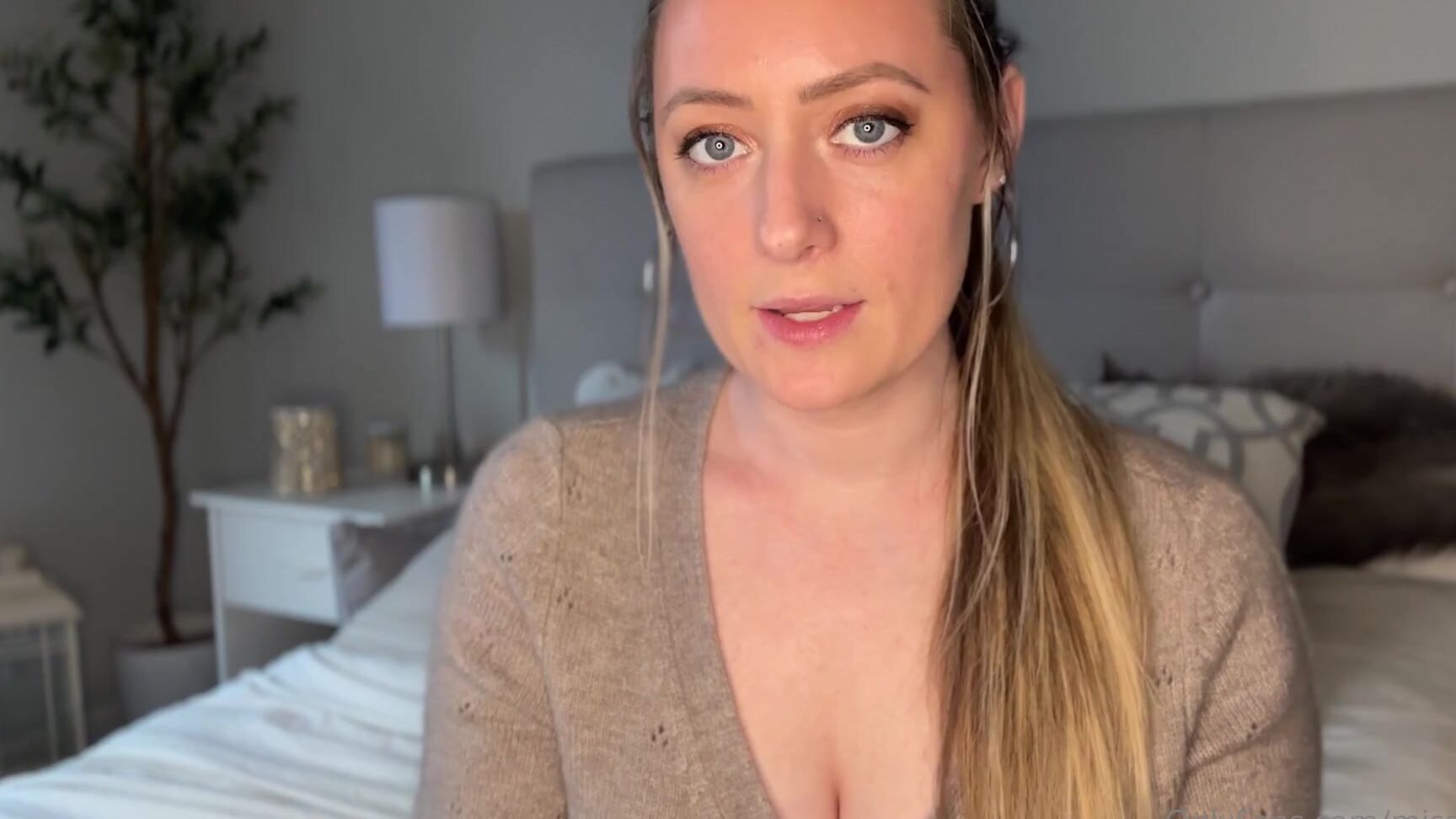 Cassi Asmr Nicknamed Misscassi 04 30 2025 Onlyfans Video Does It Still Count As Rambling If Its Only 5 Mins