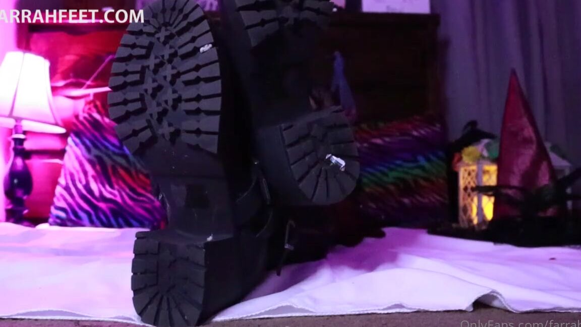 Farrah Feet Nicknamed Farrahfeet 10 29 2024 Onlyfans Video I Put A Spell On You And Now Youre Mine