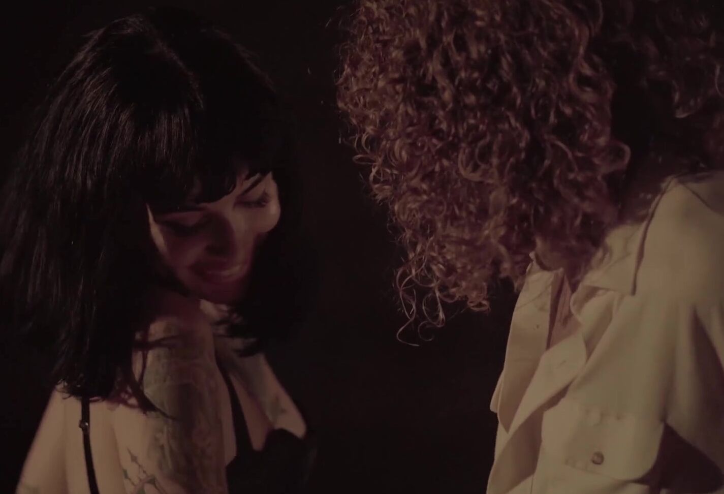 Goddess Arson Leigh Nicknamed Arson 04 19 2024 Onlyfans Video Wanna Go For A Ride What If You Found Me Standing Next To Your Beautiful Vintage