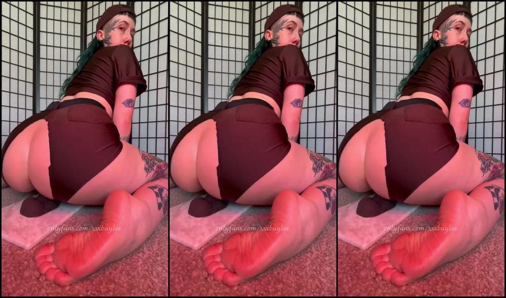 Xxxbaylee Aka Xxxbaylee 10 21 2025 Onlyfans Video My Pussy Always Appreciates A Nice Practice Stretching Plus I Like To Make Sure My Angles