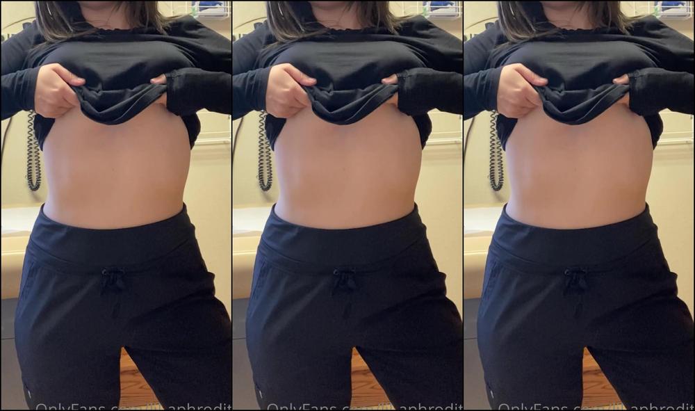 Lil Aphrodite 5Fcf029845E3C7Cd03671 Source