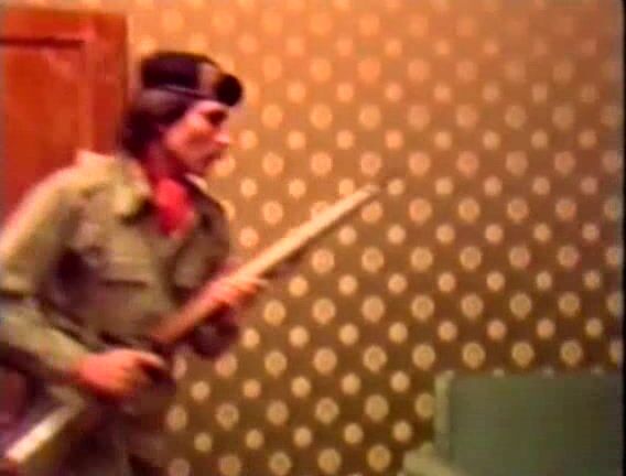 "Jennifer Haussmann, Olinka Hardiman" Feature Orgies revolutionnaires SiteRip