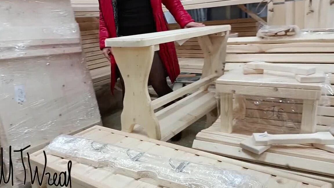 At The Hardware Store Bottomless