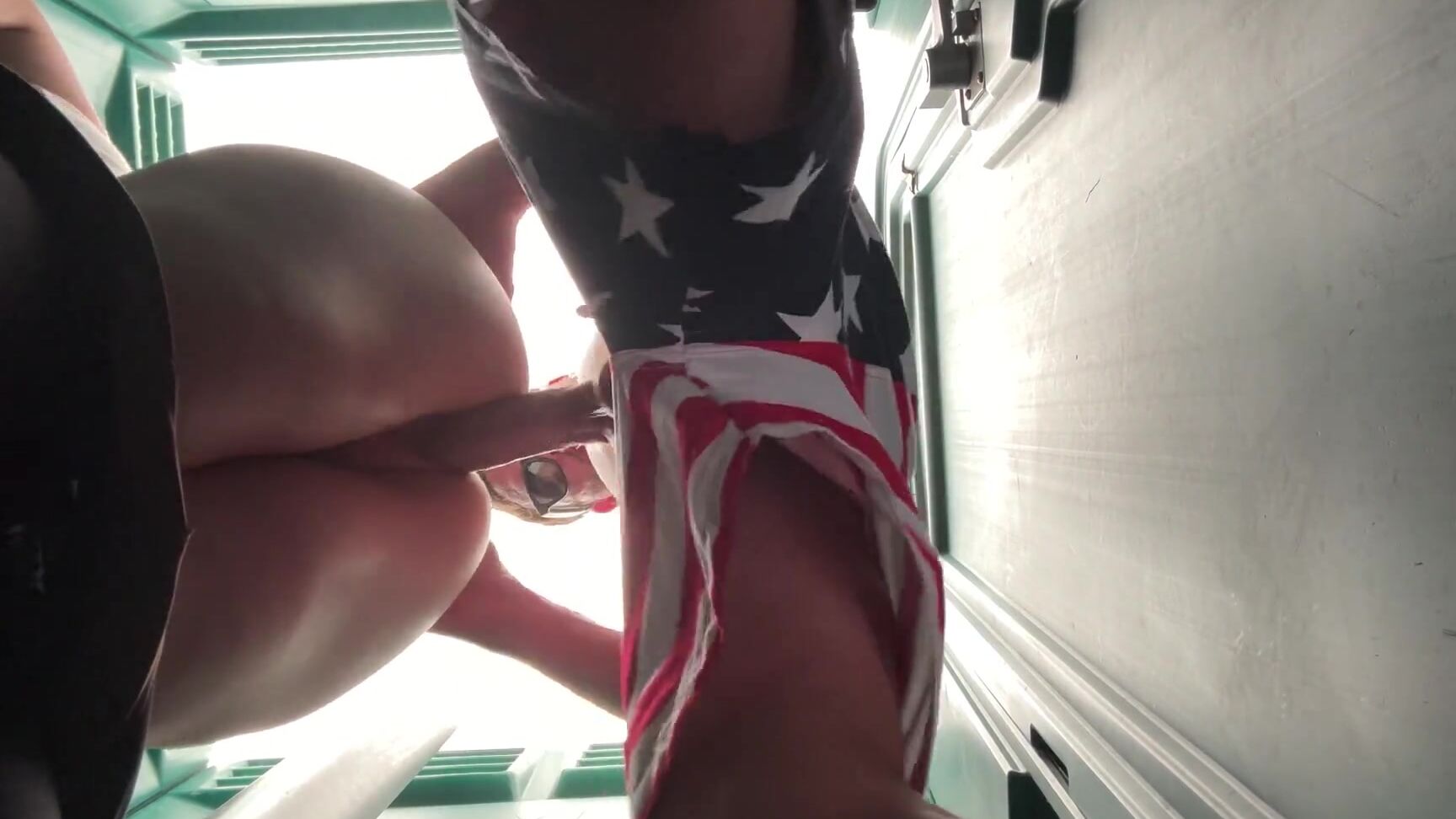 Жена Занимается Подлым Сексом На Публике