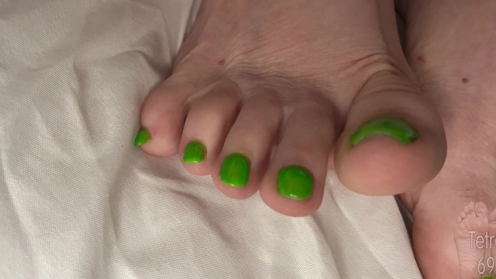 "Tetra69" financialdomination, footdomination, footfetish, toefetish, wrinkledsoles Financial Domination Send For My Feet Manyvids
