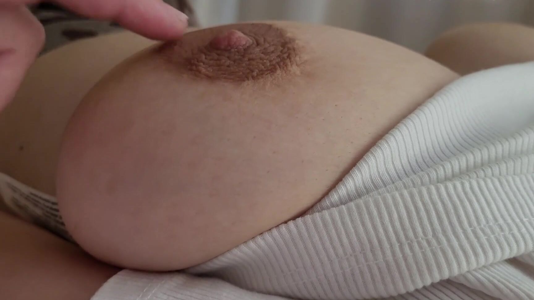 Beautiful Сводная Сестра Позволяет Мне Играть Со Своими Большими Натуральными Сиськами Pornhub Com