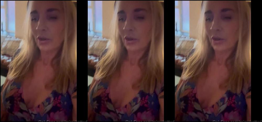 Miss C Nicknamed Misschatterley 10 26 2023 Onlyfans Video My Slut U84210482 Has Been Constantly By My Side So A Reward Is Due