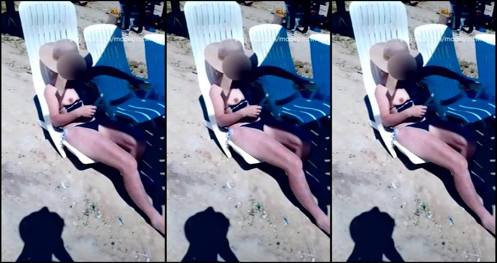 Extreme Public Flashing Tits