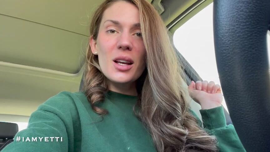 "Iamyetti" bathroom, car, car crush, daddys girl, pee NEW CAR PEE RULES Manyvids