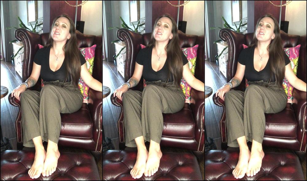 "SuzieLove212" british, feet, highly arched feet, masturbation, role play FREE Role Play Tradesman Foot Fetish Manyvids