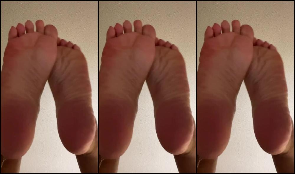 Effthemtoes Nicknamed Effthemtoes 04 22 2025 Onlyfans Video No Panties Today