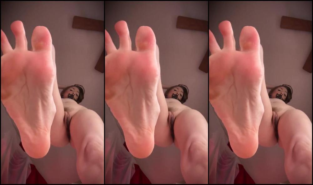 Xomissmandi Aka Xomistressmandi 02 27 2025 Onlyfans Video For All My Giantess Lovers I Found You Lurking Around The Ground Unlucky For You