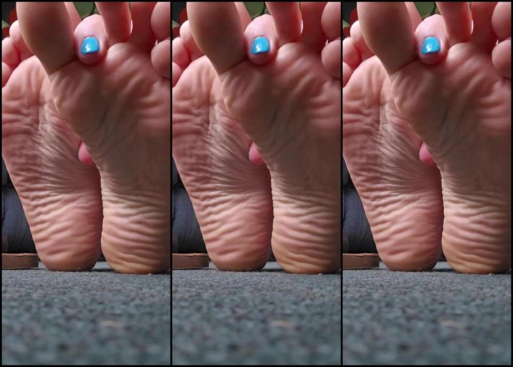 Gamertoeskz Nicknamed Gamertoeskz 06 19 2025 Onlyfans Video Okay Tiny Its Time For Your Assignment