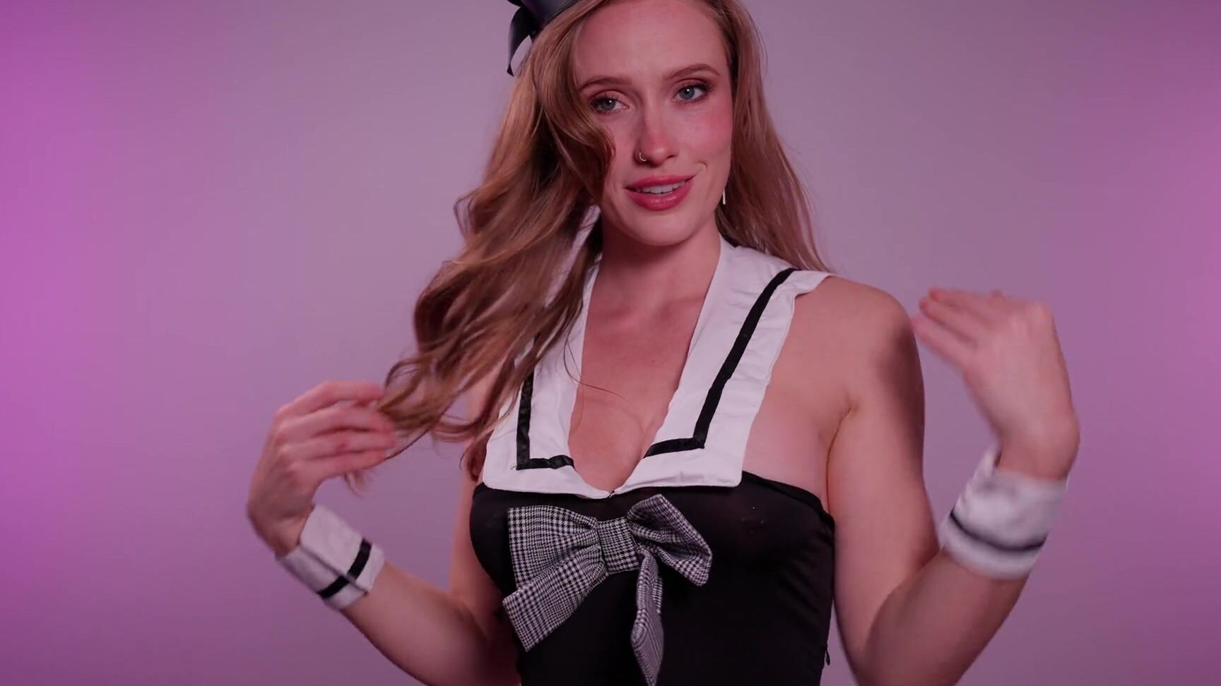 Scarlet Chase Milanoo Примерка Сексуального Костюма