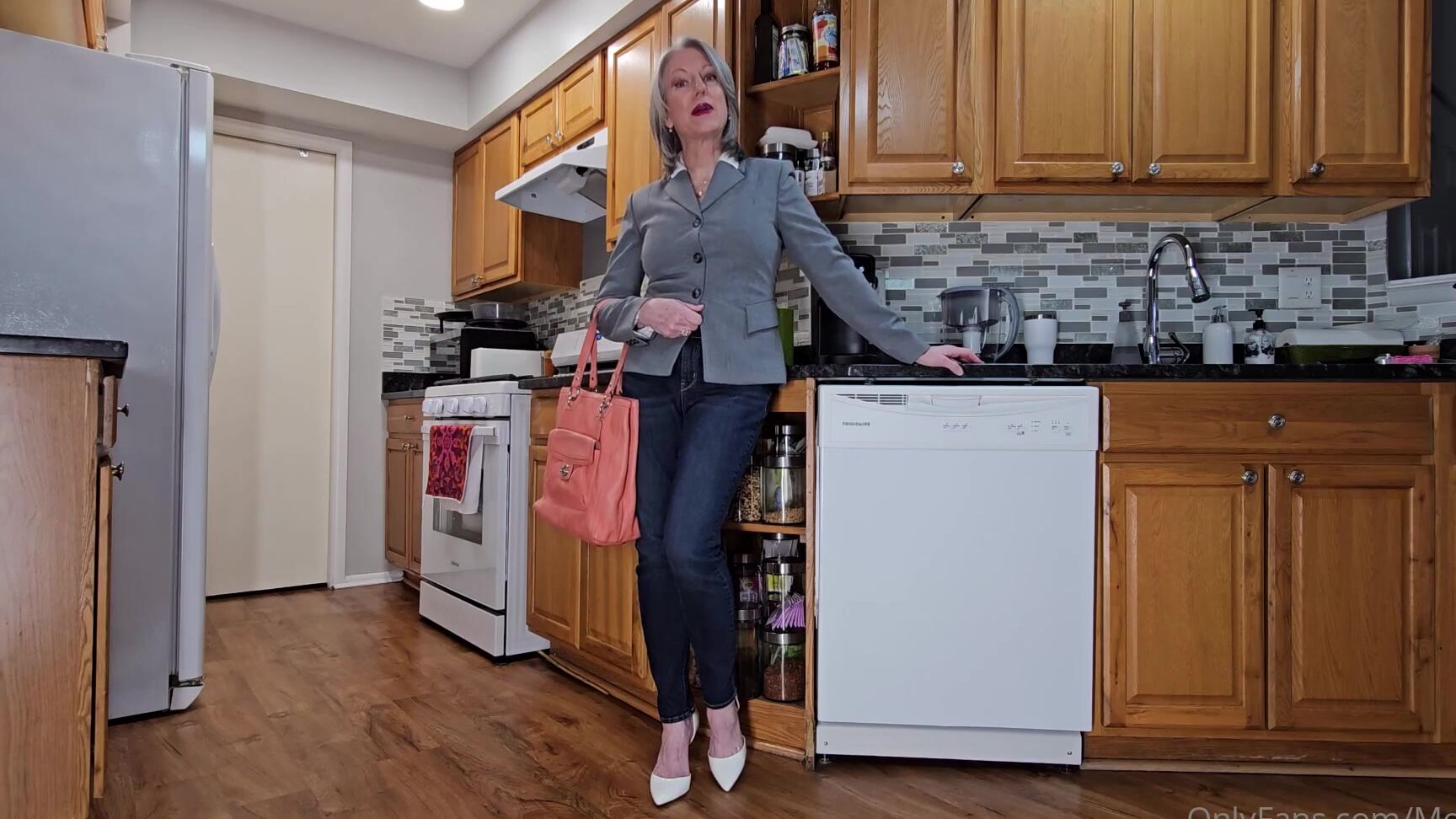 Morina Nicknamed Morina 07 11 2025 Onlyfans Video Morina Resting In The Car Has Been Sent To Your Inboxes Here S A Preview Of The