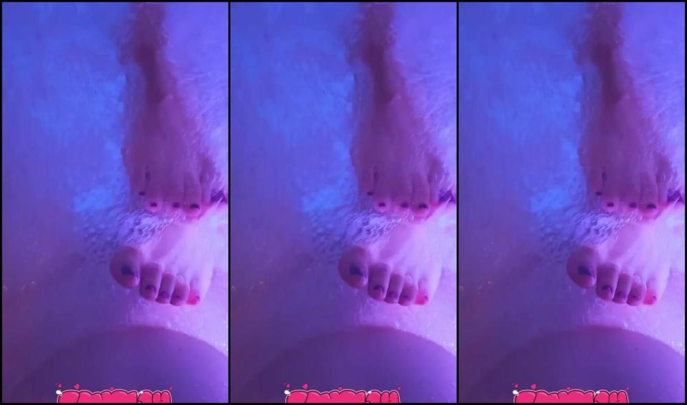 Squelch Nicknamed Squelchsquelch 12 28 2025 Onlyfans Video One Of My Servants Took His Goddess To A Private Spa As He Should And It Oddj