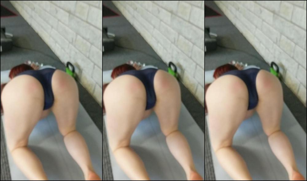 "evaray" public nudity, redhead, tattoos, workout/gym, dirty talking Fucking my pussy in the gym Manyvids