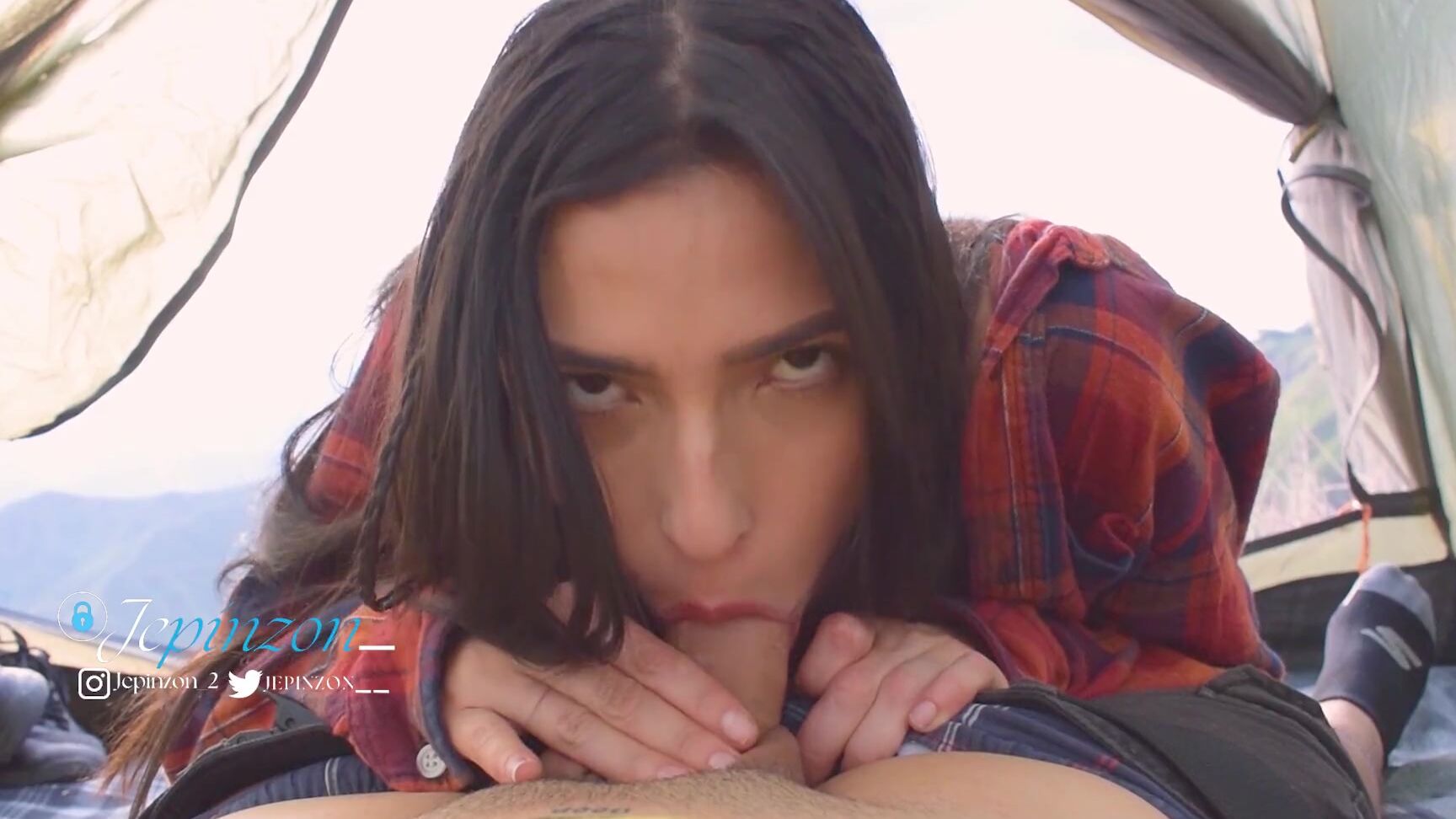 Tourist Guide Sucks Mouth And Pussy At Camping Site