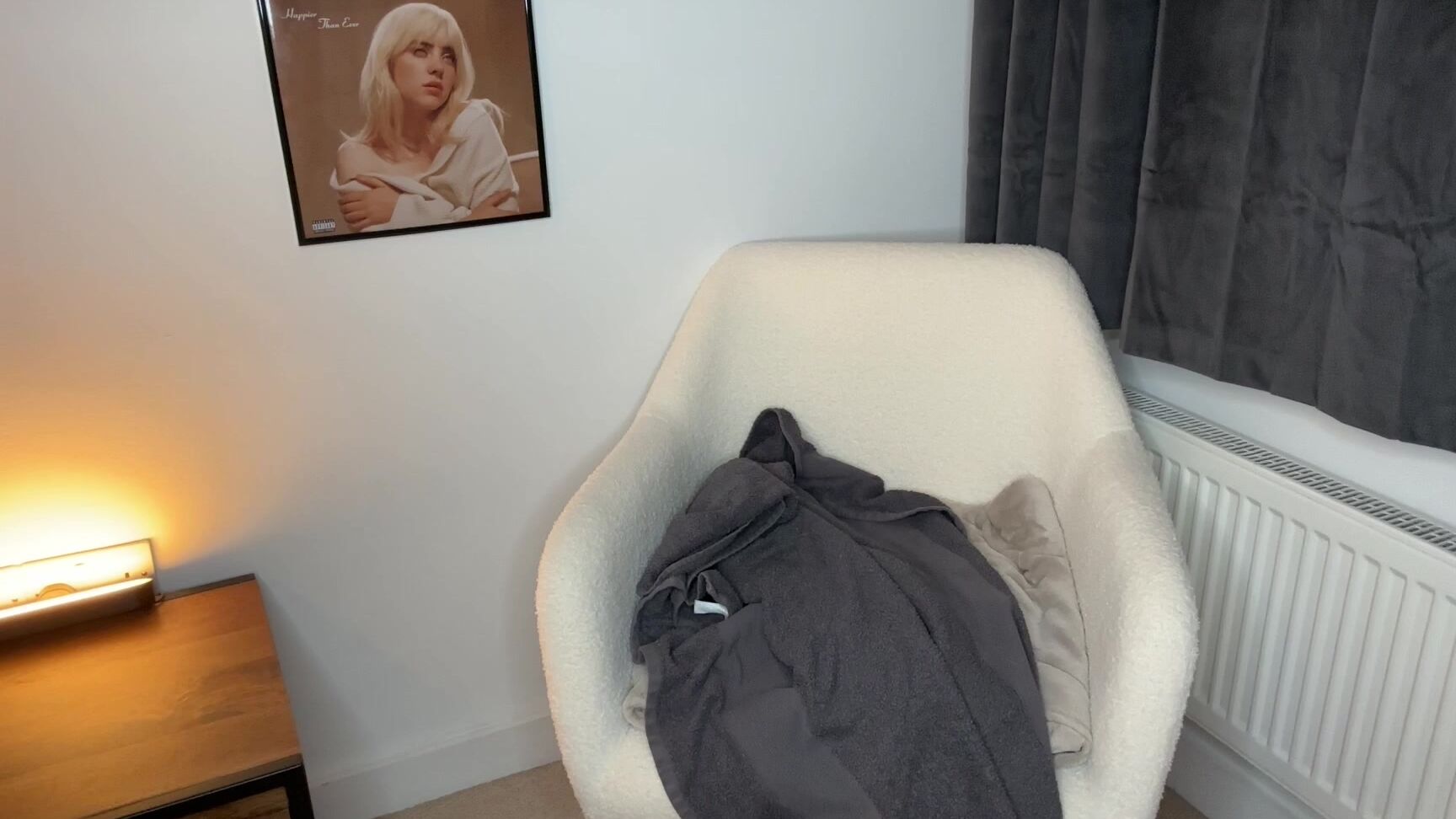 "MissValentina" femdom, femdompov, towelfetish Stroke Over My Towel Manyvids