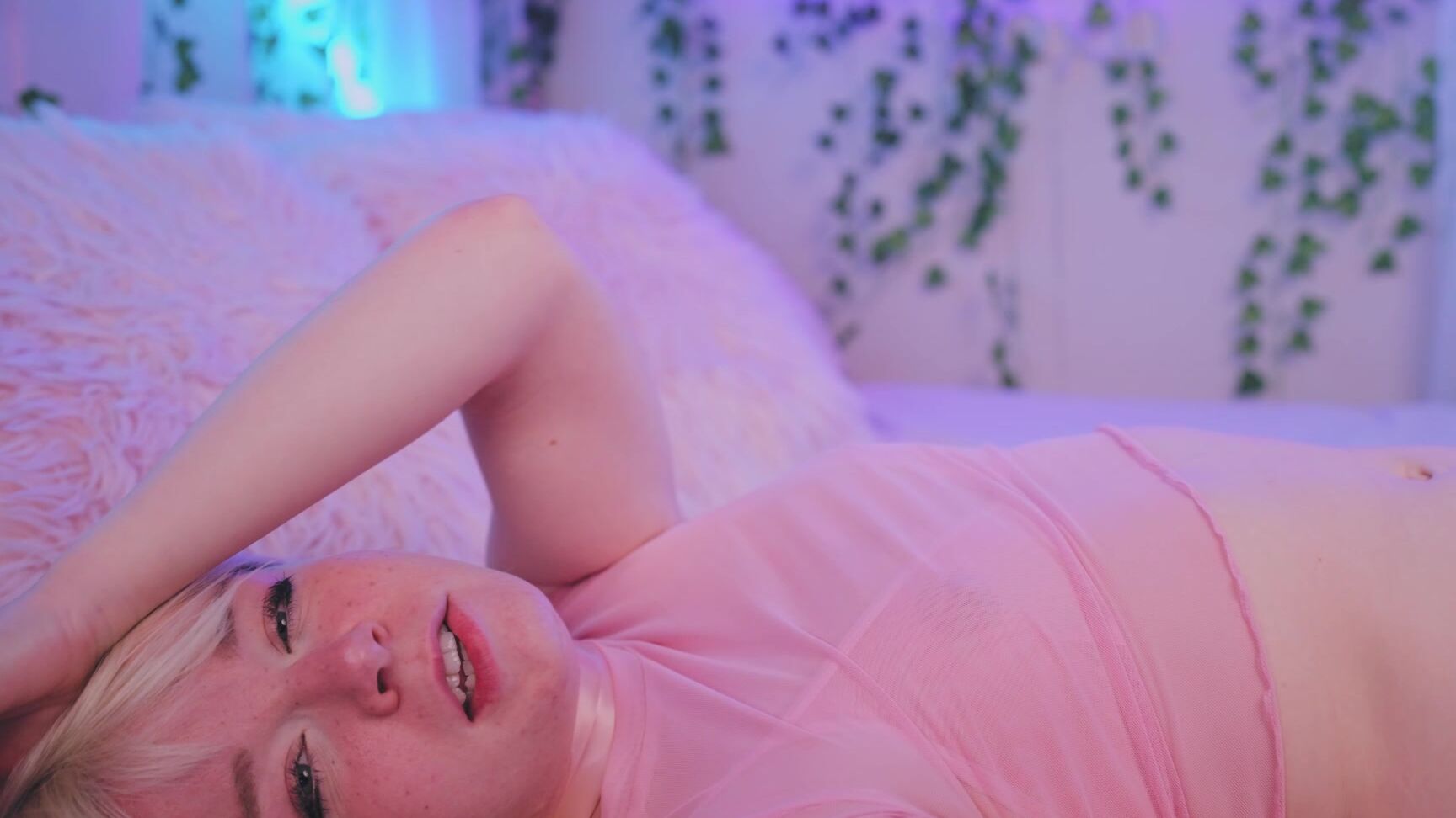 "Jolie Lyon" cuckolding, dirty talking, family, role play, taboo mom watches dad punish me Manyvids