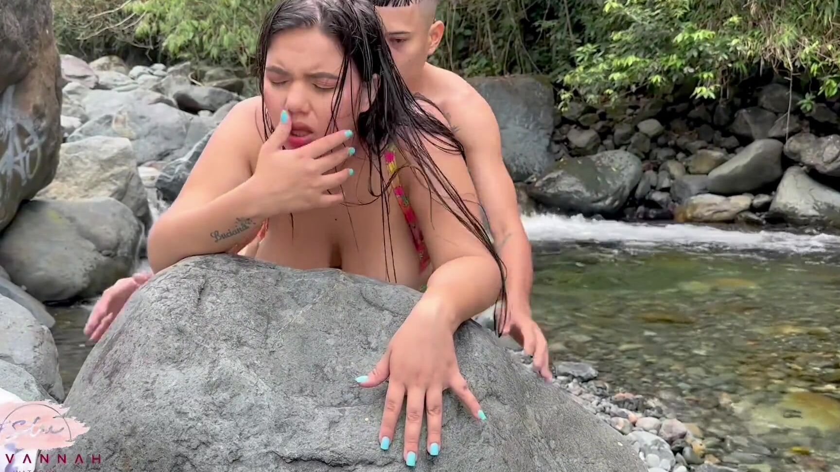 Colombian Couple Are Caught Having Sex Outdoors In A River Savannah Watson