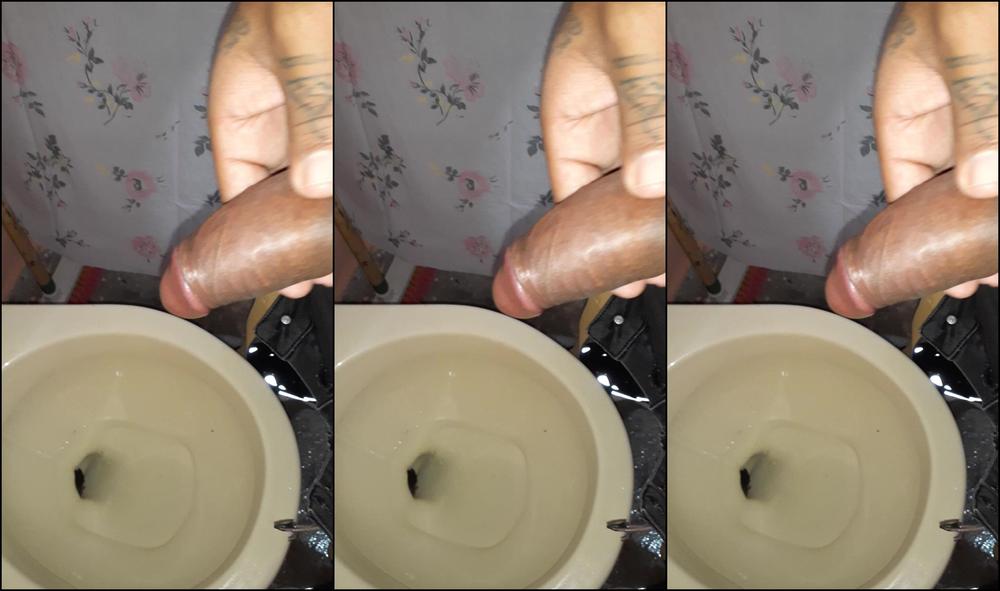 "Lola bbunny" bathtubfetish, burpees, pee, screenpeeking, speedrun I enjoy my urine after cumming Manyvids