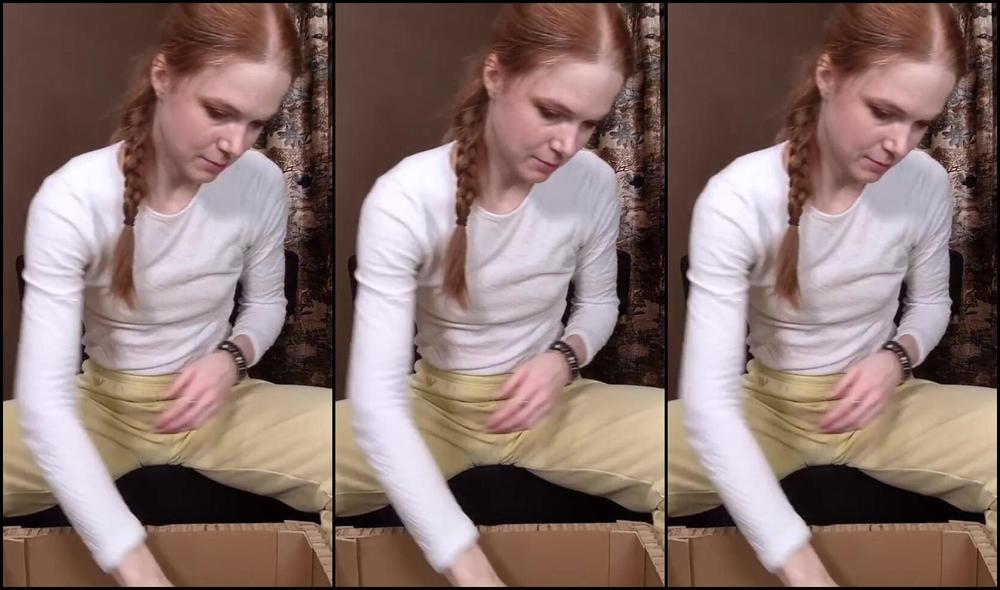 Mdollbot Nicknamed Mdollbot 12 25 2025 Onlyfans Video An Unboxing Saved For Christmas P Hope You Re Having A Good Holiday