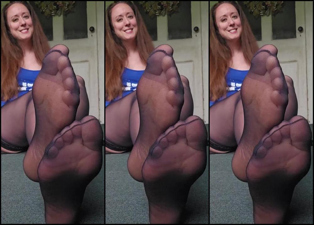 Gamertoeskz Nicknamed Gamertoeskz 06 29 2025 Onlyfans Video I Was Just Trying To Game And I Noticed You Moving Closer To Me When You