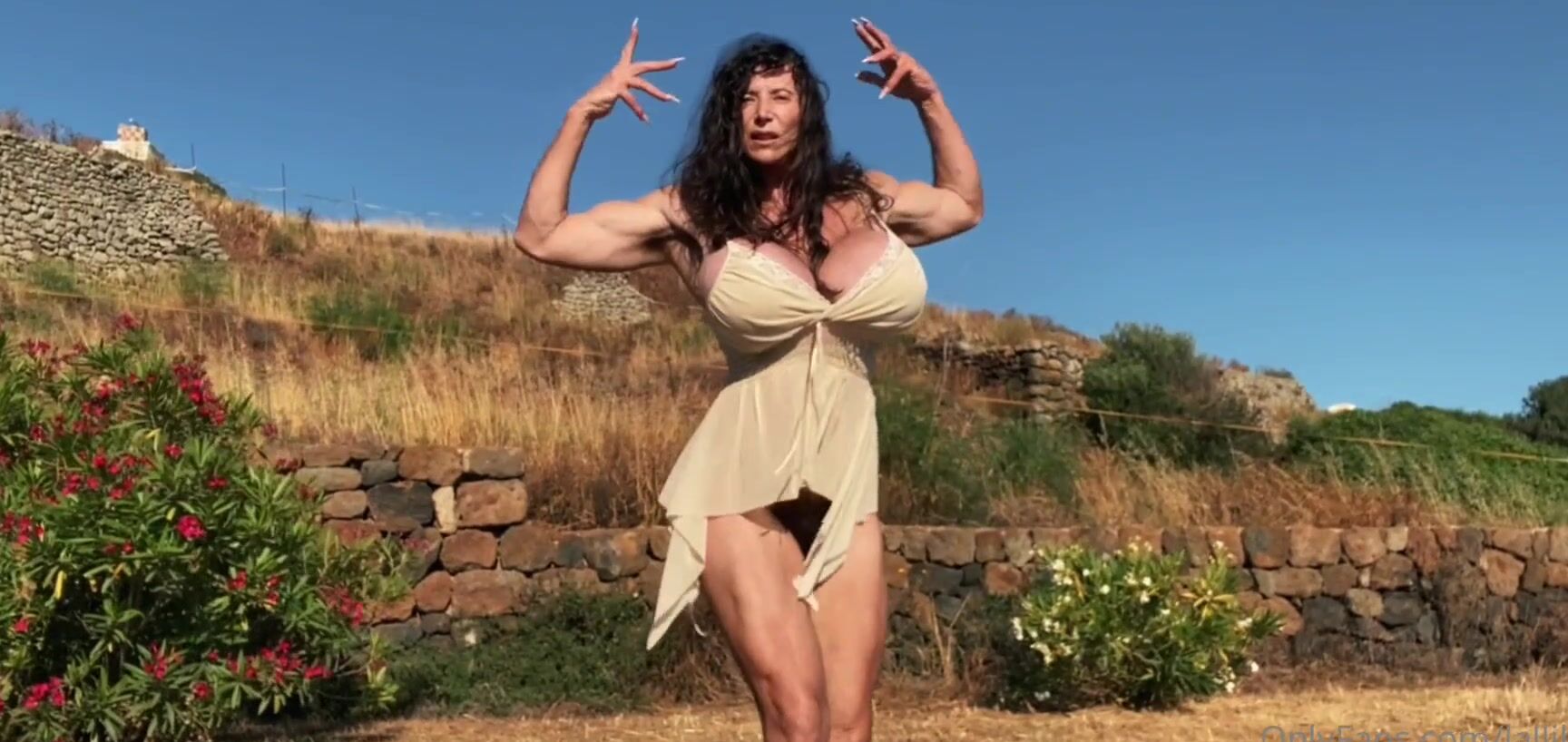 Lalliboop Nicknamed Lalliboop 06 13 2025 Onlyfans Video The Protagonists Are Hay And Rake