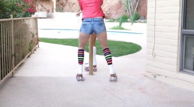 "Violet, Jessa Rhodes, Kiera Winters, Odette Delacroix, Veronica Rodriguez, Marry Lynn, Scarlet Red, Elaina Rae, Elle Alexandra." Lesbian, Fingering, PussyLicking, Threesome Show Me What You Like Pulse Distribution