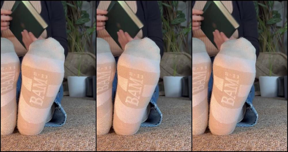 Joyfullfeet Nicknamed Joyfullfeet 02 23 2024 Onlyfans Video Just Got Home From A Random Need To Get Out