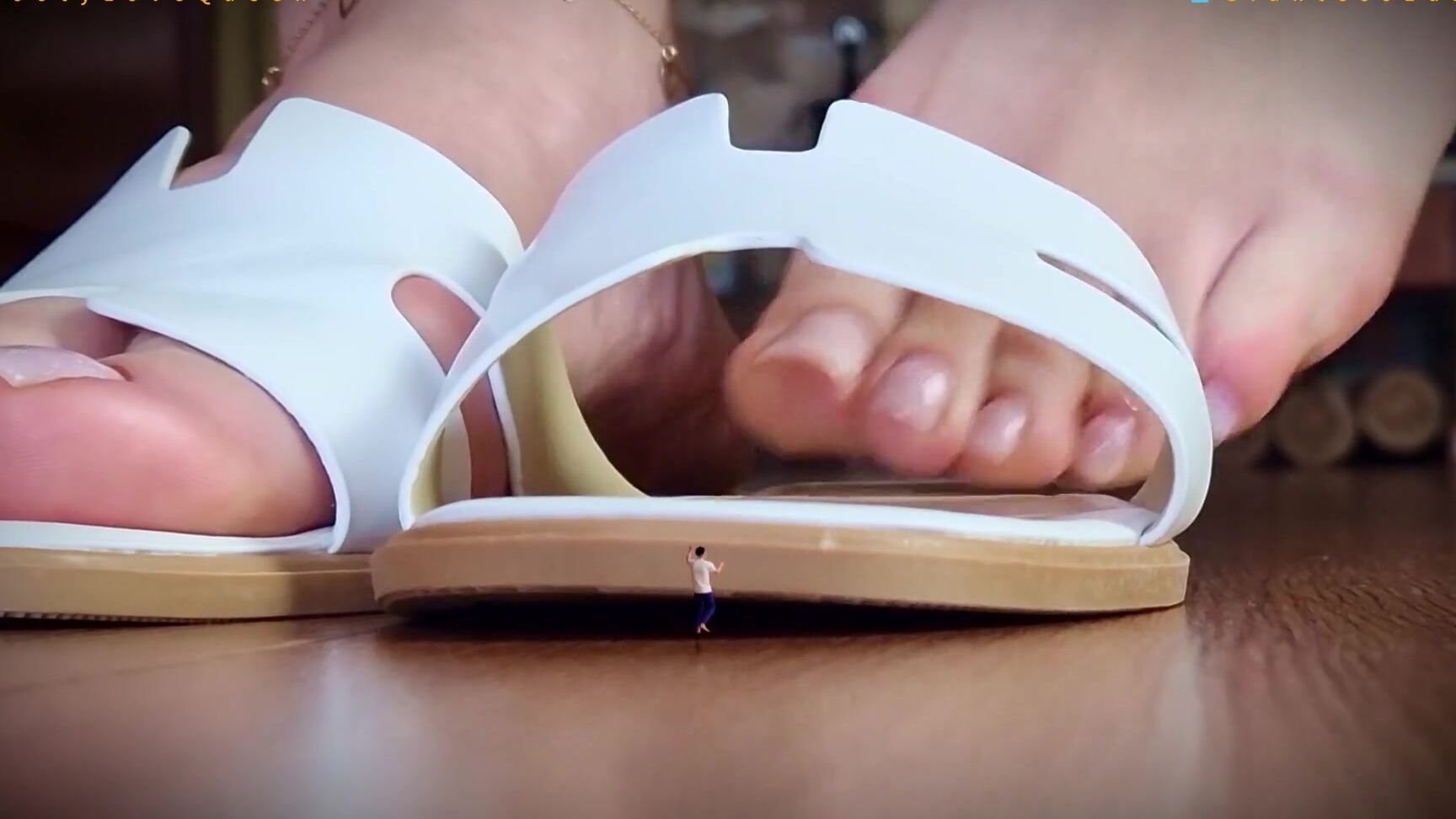 Footyqueen Nicknamed Footylovequeen 08 18 2025 Onlyfans Video Ooops I Shrunk My Boyfriend Part 2Edited By Giantesseditz