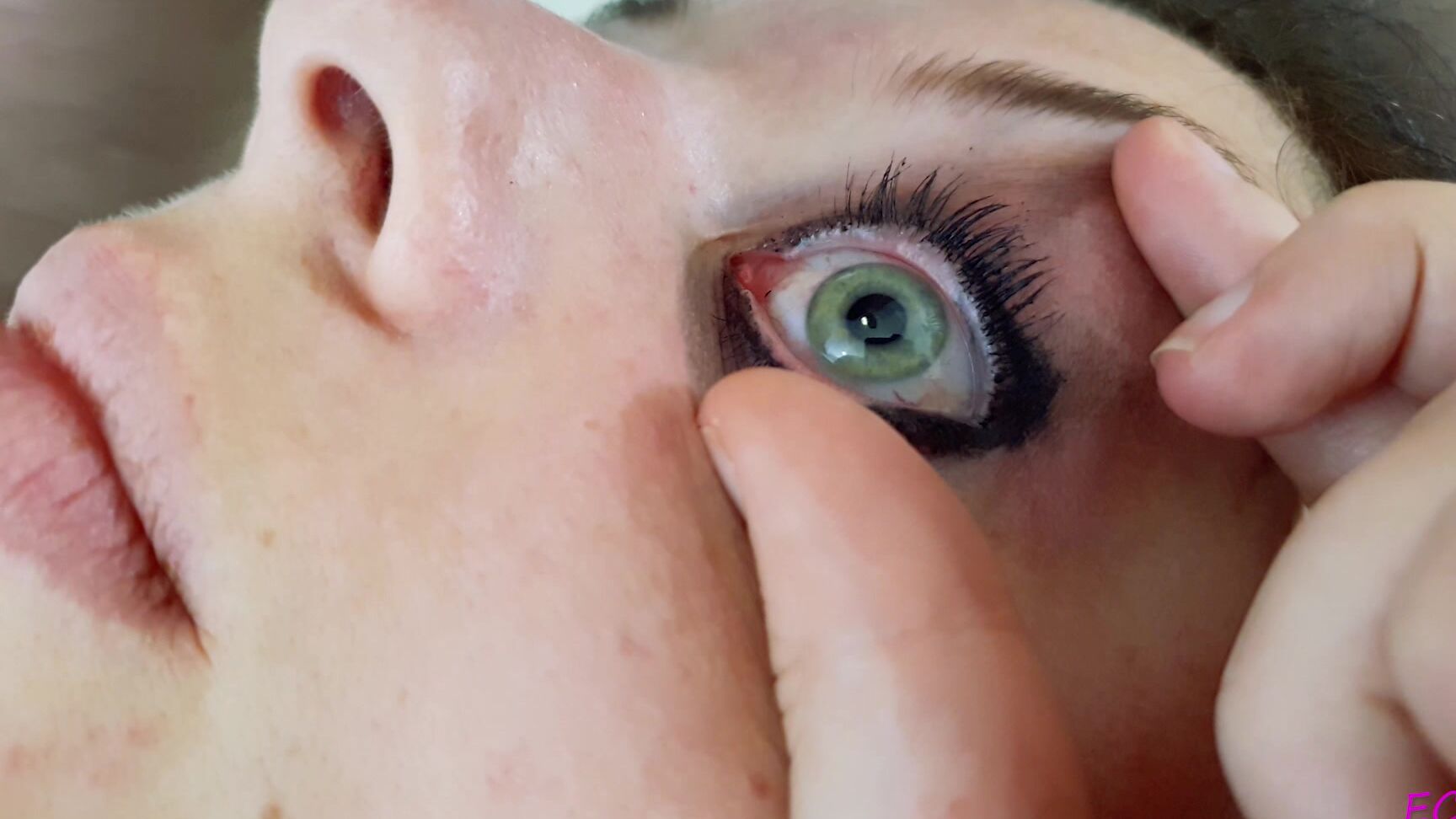 Pinkcandyec Cum In Eye Extreme Closeup