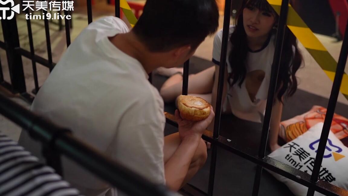 "Lisa" BlowJob, All Sex Lisa - Imprison the girl. Tender acupuncture gymnastics clothes SiteRip