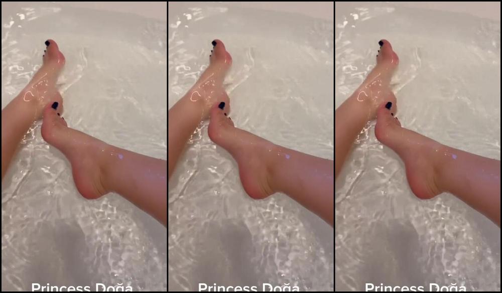 Onlyfans: Princessdoga's Bathroom & Shower Video