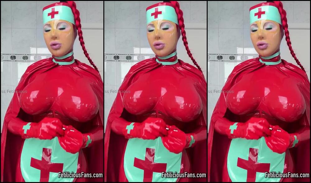 Miss Fetilicious is back after a long hiatus!