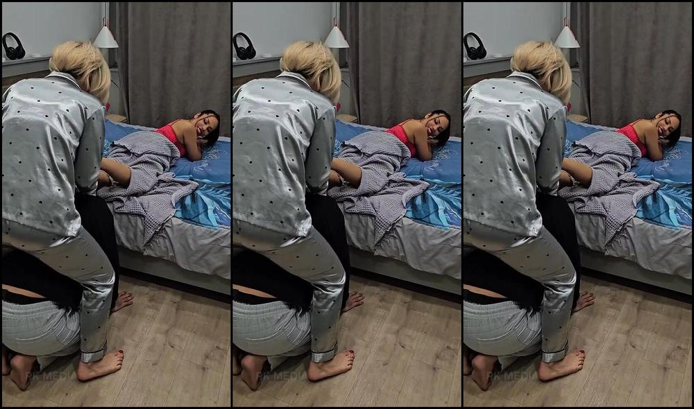 Mistress Raha Nicknamed Rahakeshvar 12 06 2025 Onlyfans Video He Used To Sneak Into The Room Just To Sniff My Feet And Miss Ellas