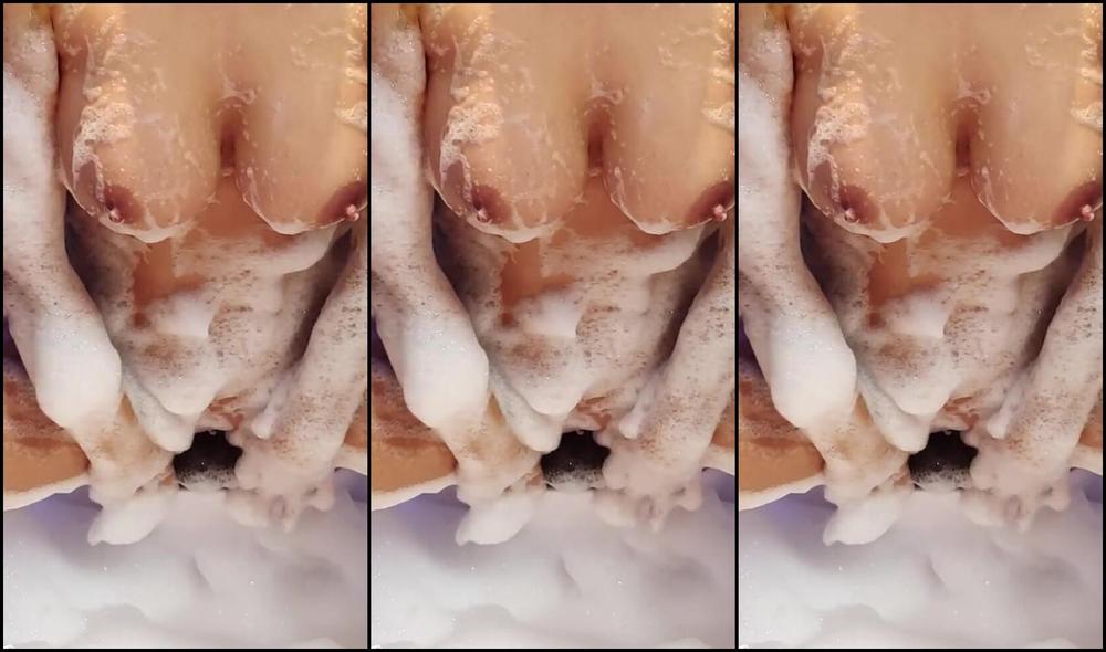 Italian Busty Milf Caught Showering And Masturbating With A Huge Dildo Multiple Orgasms Beverlyciousxxx