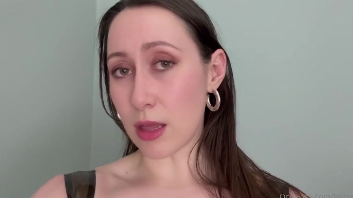 Lexi Chill Nicknamed Latexnchill 11 28 2024 Onlyfans Video I Have Big Plans For You And Your Hole
