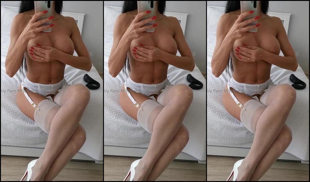 Moniq Nicknamed Moniq25 05 30 2025 Onlyfans Video Just Lounging On The Bed In White Lace Playing With My Big Soft Silicone Beauties