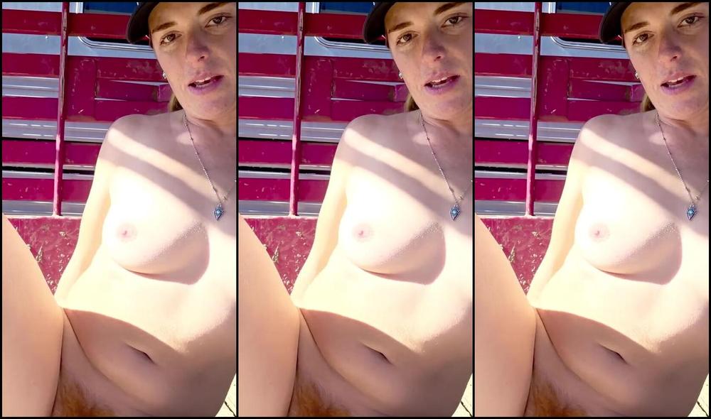 Red farmgirl gets kinky and shows off her feet in the sun