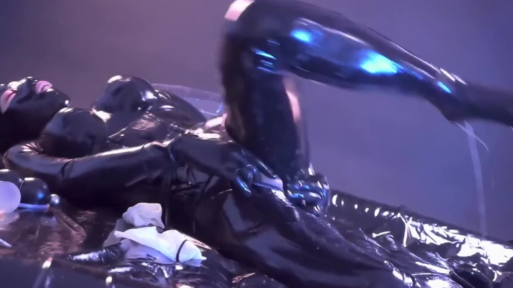 Vanillamuddy's Onlyfans video: Anal plug short cut: The ultimate anal plug fetish video